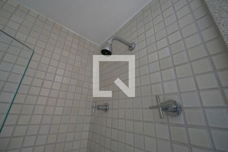 Apartamento para alugar com 64m², 2 quartos e 2 vagasBanheiro