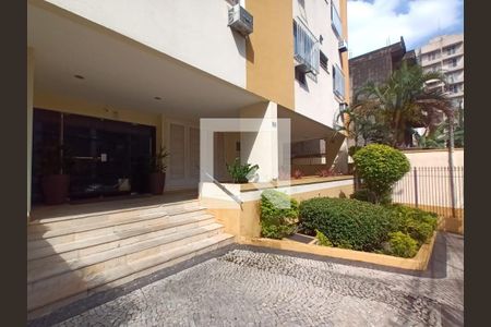 Apartamento à venda com 110m², 2 quartos e 1 vagaHall de entrada