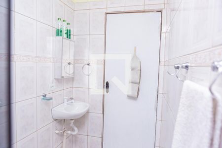 Apartamento para alugar com 52m², 2 quartos e sem vaga Apartamento para alugar com 52m², 2 quartos e sem vagaBanheiro