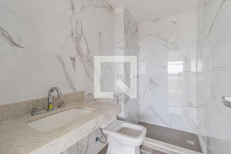 Banheiro de kitnet/studio à venda com 1 quarto, 29m² em Petrópolis, Porto Alegre