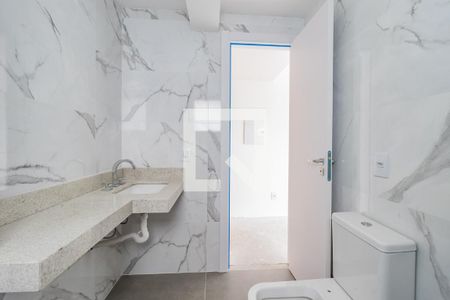 Banheiro de kitnet/studio à venda com 1 quarto, 32m² em Petrópolis, Porto Alegre