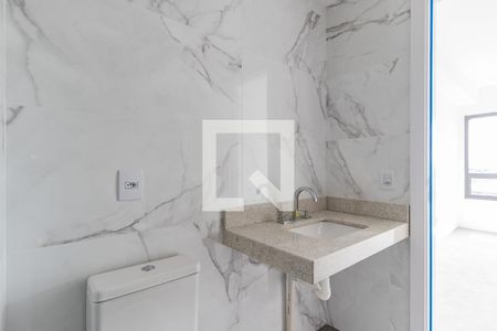 Banheiro de kitnet/studio à venda com 1 quarto, 29m² em Petrópolis, Porto Alegre