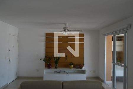 Sala  ( Sofá e mesa não estão mais disponíveis no imóvel ) de apartamento para alugar com 4 quartos, 128m² em Vila Mariana, São Paulo