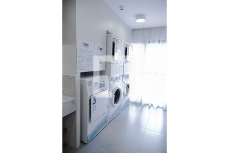 Studio para alugar com 34m², 1 quarto e sem vaga Studio para alugar com 34m², 1 quarto e sem vagaÁrea comum - Lavanderia