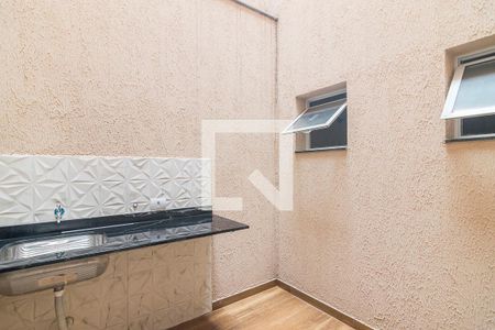 Apartamento à venda com 70m², 2 quartos e 1 vagaÁrea de Serviço