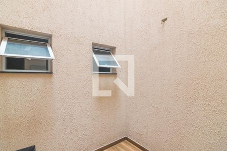 Apartamento à venda com 70m², 2 quartos e 1 vagaÁrea de Serviço