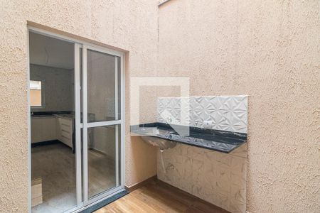 Apartamento à venda com 70m², 2 quartos e 1 vagaÁrea de Serviço