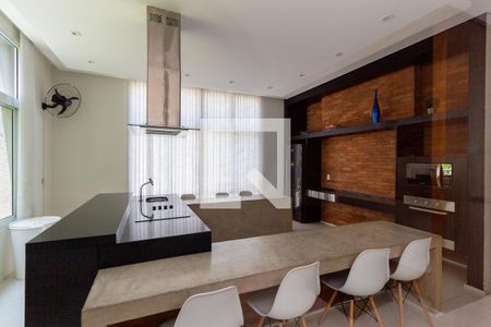 Apartamento à venda com 81m², 2 quartos e 2 vagas Apartamento à venda com 81m², 2 quartos e 2 vagasÁrea comum - Salão de Festas