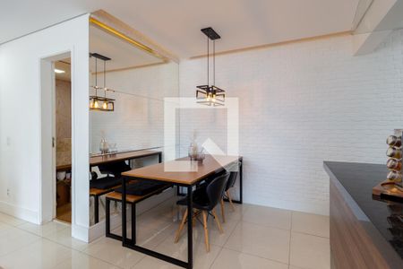 Apartamento à venda com 81m², 2 quartos e 2 vagas Apartamento à venda com 81m², 2 quartos e 2 vagasSala de Jantar