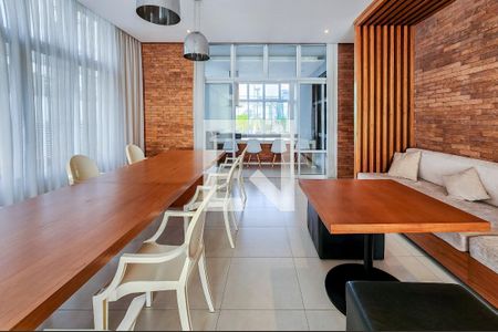 Apartamento à venda com 81m², 2 quartos e 2 vagas Apartamento à venda com 81m², 2 quartos e 2 vagasÁrea comum - Salão de Festas