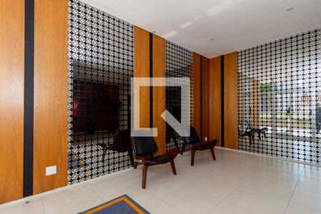 Apartamento à venda com 81m², 2 quartos e 2 vagas Apartamento à venda com 81m², 2 quartos e 2 vagasHall social
