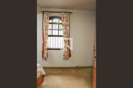 Casa para alugar com 220m², 3 quartos e 2 vagasQuarto 2