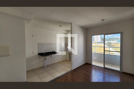 Sala de apartamento à venda com 3 quartos, 54m² em Jardim Carlos Gomes, Jundiaí