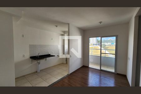 Sala de apartamento à venda com 3 quartos, 54m² em Jardim Carlos Gomes, Jundiaí