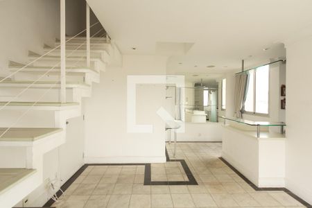 Sala de apartamento para alugar com 2 quartos, 75m² em Indianópolis, São Paulo