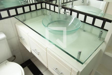 Apartamento para alugar com 75m², 2 quartos e 2 vagasBanheiro da Suíte