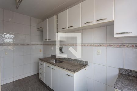 Apartamento à venda com 70m², 2 quartos e 1 vagaCozinha e Área de Serviço