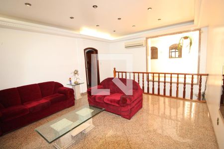 Sala1 de casa para alugar com 4 quartos, 400m² em Encantado, Rio de Janeiro