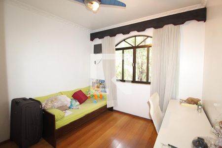 Quarto de casa para alugar com 4 quartos, 400m² em Encantado, Rio de Janeiro