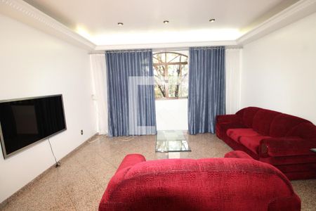 Sala1 de casa para alugar com 4 quartos, 400m² em Encantado, Rio de Janeiro