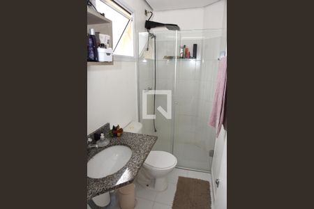 Casa de condomínio à venda com 117m², 3 quartos e 2 vagasBanheiro da Suíte