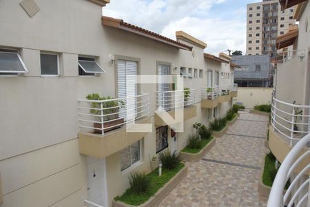 Casa de condomínio à venda com 117m², 3 quartos e 2 vagasVista da Varanda