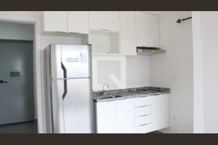 Cozinha de kitnet/studio para alugar com 1 quarto, 28m² em Jardim São Paulo, São Paulo
