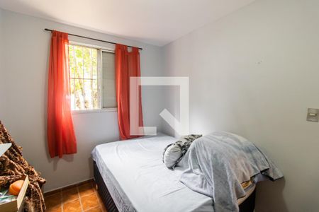 Quarto 2 de apartamento para alugar com 2 quartos, 50m² em Vila Silvia, São Paulo