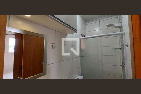 Apartamento à venda com 38m², 2 quartos e 1 vaga Apartamento à venda com 38m², 2 quartos e 1 vagaBanheiro