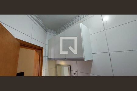 Apartamento à venda com 38m², 2 quartos e 1 vaga Apartamento à venda com 38m², 2 quartos e 1 vagaBanheiro