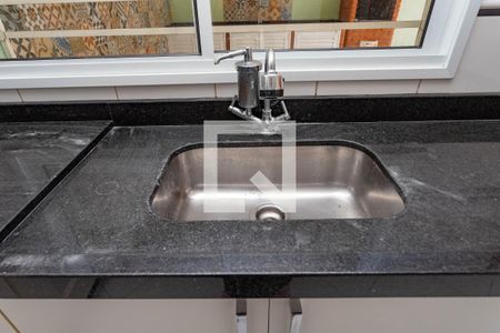 Casa para alugar com 220m², 2 quartos e 3 vagas Casa para alugar com 220m², 2 quartos e 3 vagasCozinha