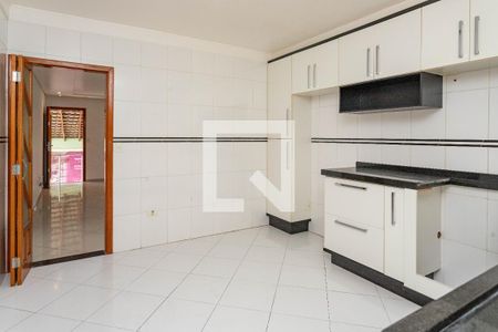 Casa para alugar com 220m², 2 quartos e 3 vagas Casa para alugar com 220m², 2 quartos e 3 vagasCozinha