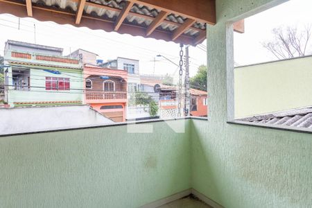 Casa para alugar com 220m², 2 quartos e 3 vagas Casa para alugar com 220m², 2 quartos e 3 vagasÁrea de serviço