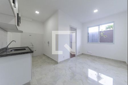 Apartamento para alugar com 39m², 2 quartos e sem vaga Apartamento para alugar com 39m², 2 quartos e sem vagaSala