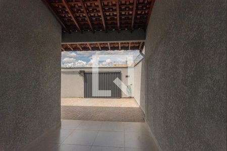 Casa à venda com 111m², 2 quartos e 3 vagasQuintal