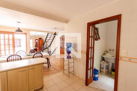 Casa à venda com 200m², 3 quartos e 3 vagasCozinha