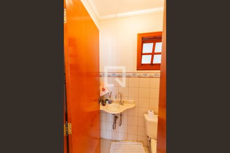 Casa à venda com 200m², 3 quartos e 3 vagasLavabo