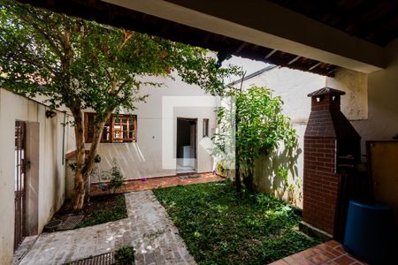 Casa à venda com 200m², 3 quartos e 3 vagasQuintal