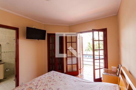 Casa à venda com 200m², 3 quartos e 3 vagasSuíte