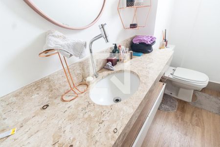 Apartamento à venda com 165m², 4 quartos e 4 vagas Apartamento à venda com 165m², 4 quartos e 4 vagasLavabo