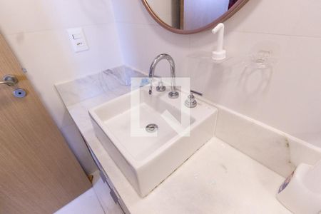 Apartamento à venda com 165m², 4 quartos e 4 vagas Apartamento à venda com 165m², 4 quartos e 4 vagasSuíte