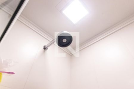 Apartamento à venda com 165m², 4 quartos e 4 vagas Apartamento à venda com 165m², 4 quartos e 4 vagasSuíte