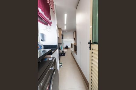 Apartamento à venda com 165m², 4 quartos e 4 vagas Apartamento à venda com 165m², 4 quartos e 4 vagasÁrea de serviço