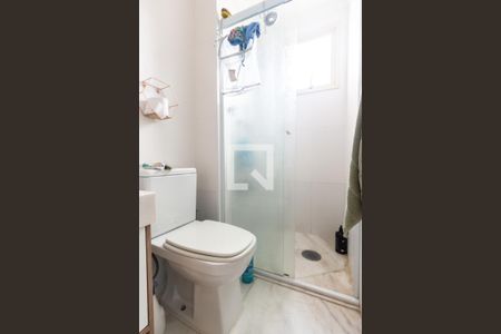 Apartamento à venda com 165m², 4 quartos e 4 vagas Apartamento à venda com 165m², 4 quartos e 4 vagasSuíte