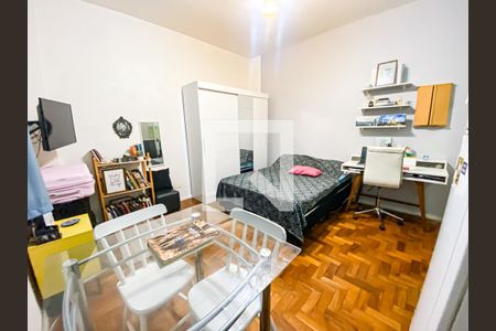 Quarto de apartamento à venda com 1 quarto, 24m² em Flamengo, Rio de Janeiro
