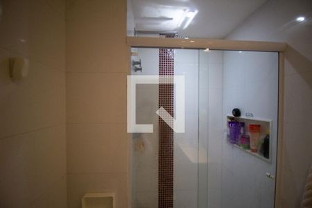 Apartamento à venda com 189m², 3 quartos e 2 vagasBanheiro da Suíte 2