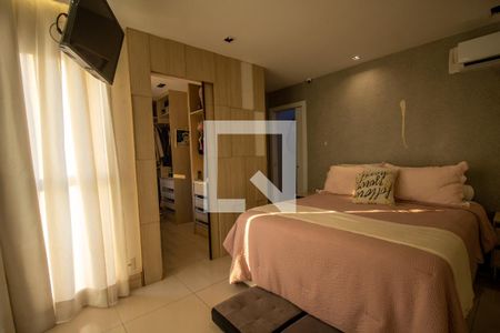 Apartamento à venda com 189m², 3 quartos e 2 vagasSuíte 1