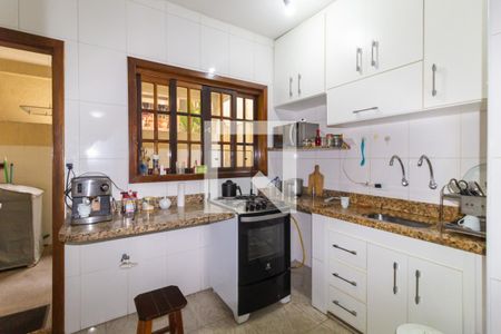 Casa à venda com 250m², 2 quartos e 2 vagasCozinha