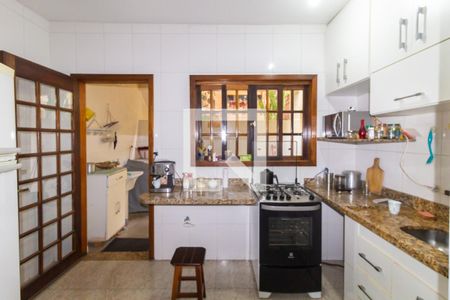 Casa à venda com 250m², 2 quartos e 2 vagasCozinha