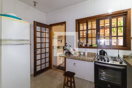 Casa à venda com 250m², 2 quartos e 2 vagasCozinha